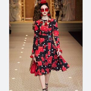 like new dolce&gabanna bag print dress